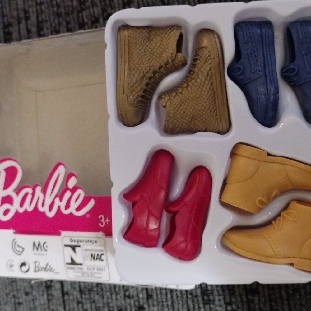 Barbie Fashion Shoe Set - Red, Tan, Blue